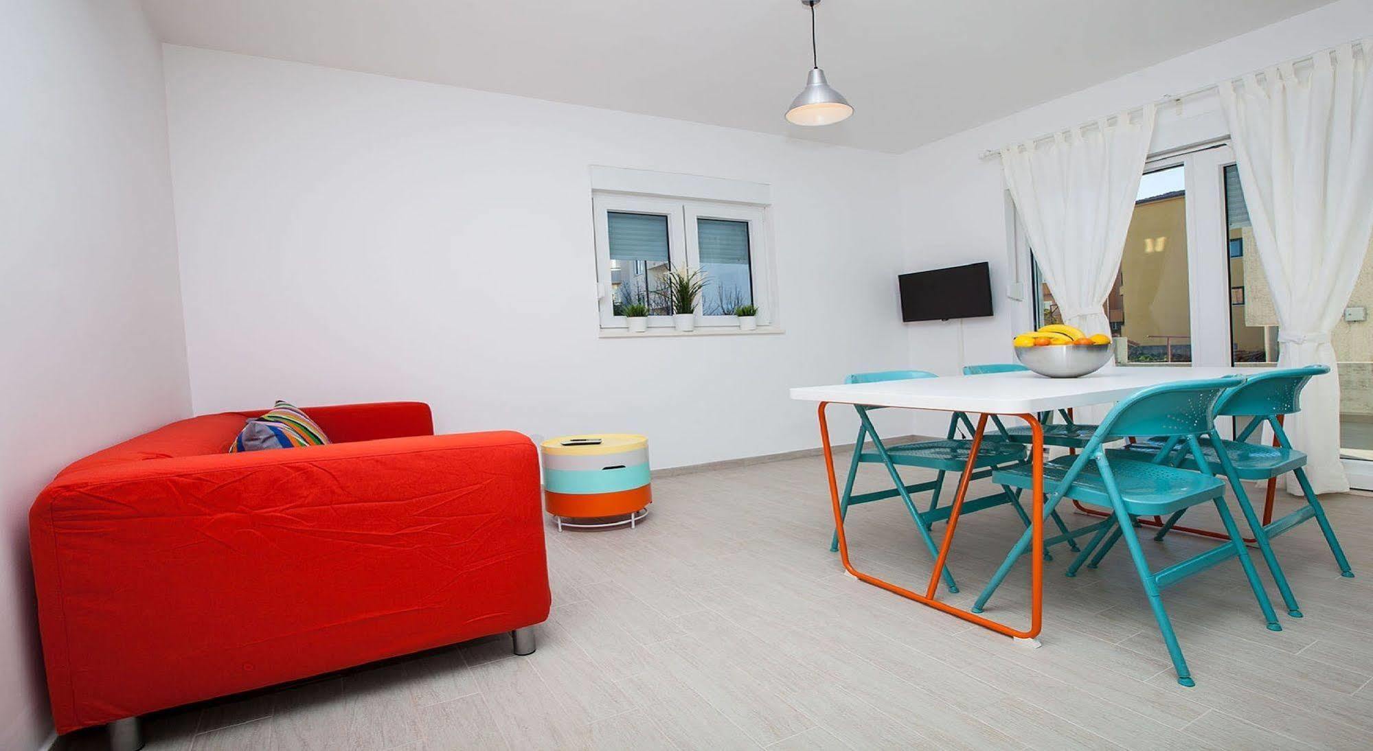 Apartments Roses Stobreč Eksteriør bilde
